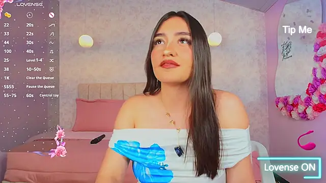 sweet_artemiis's cam snapshot