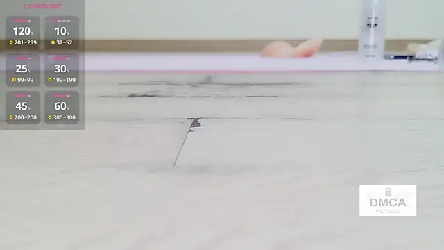 Vicki-66 live sex cam