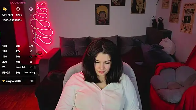 kira_kick's cam snapshot