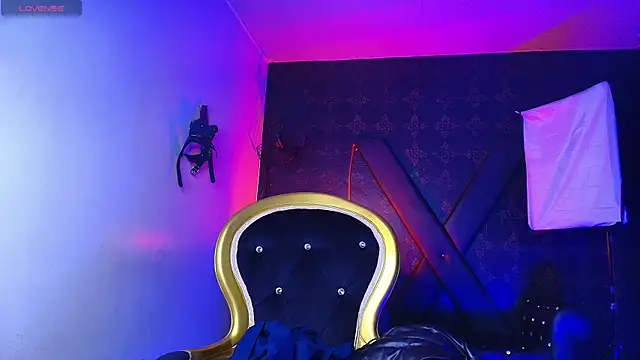 Sweettpleasure's cam snapshot