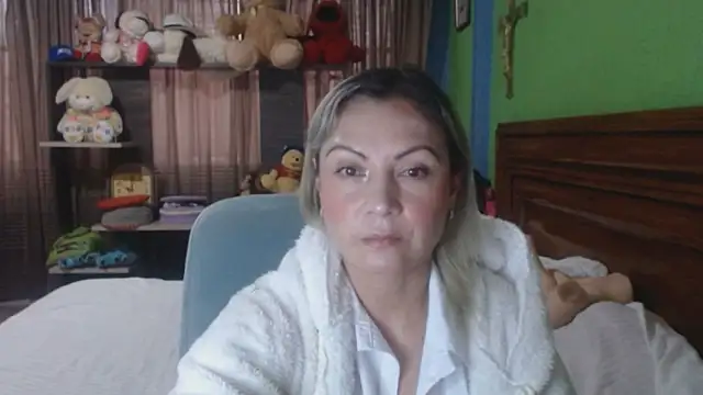 _Charlize_theron_'s cam snapshot