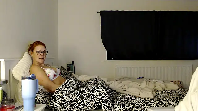 Dixie_Duchess's cam snapshot