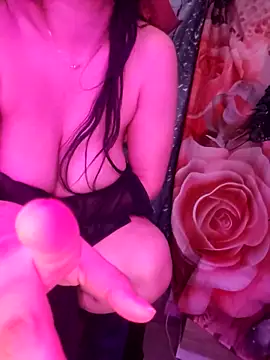 Zeina2024's cam snapshot