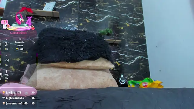 lola_bunny68's cam snapshot