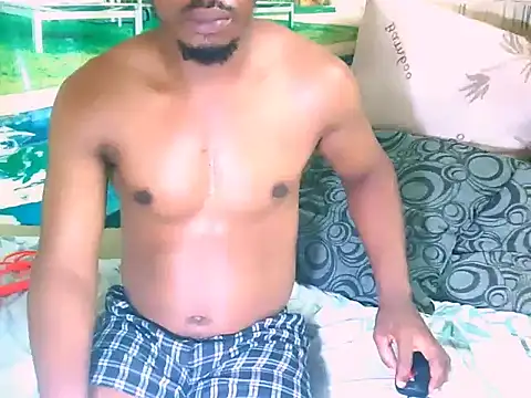 EbonyTiger69's cam snapshot