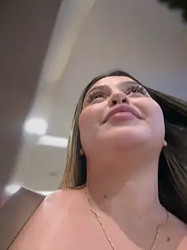 lunablossom_ live sex cam