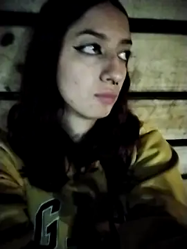 Molly-_-'s cam snapshot