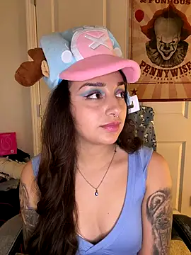 CharmingMaddie's cam snapshot