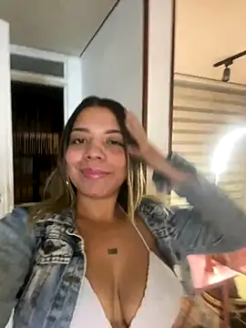 Ada_Pink's cam snapshot