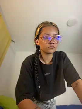 baby_lizy's cam snapshot