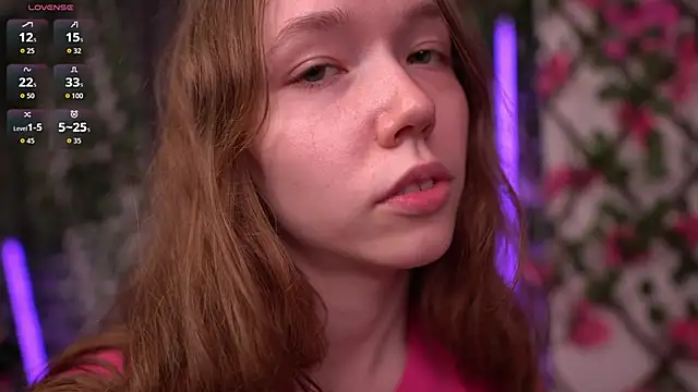 Petite_Polly's cam snapshot