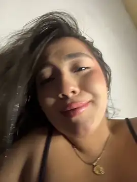 Hannahpradaa_'s cam snapshot