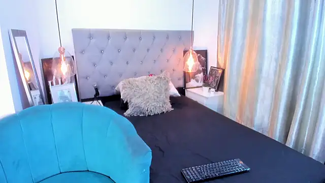 Celina_Kyle1 live sex cam