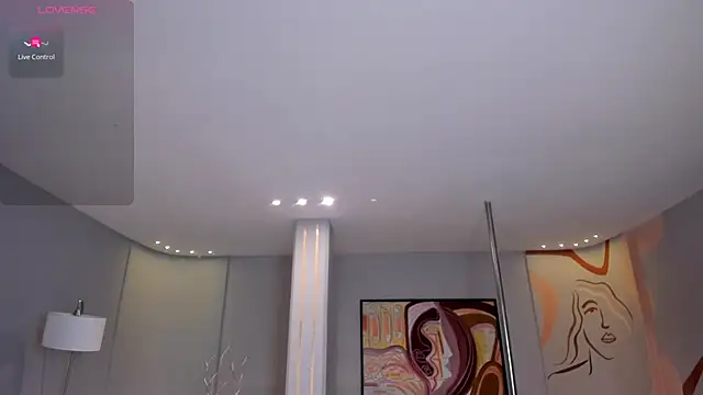 NiaHolland's cam snapshot