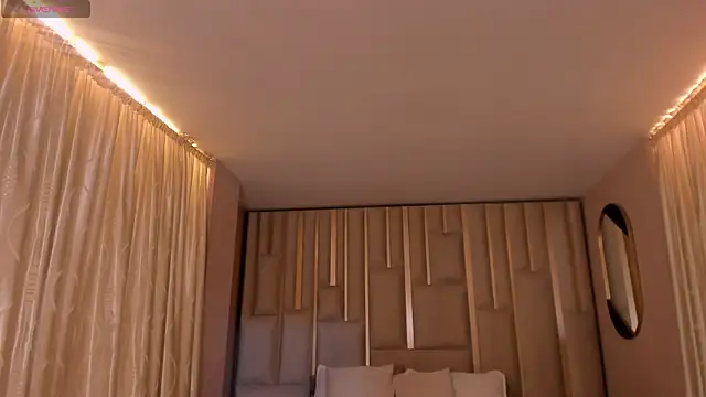 MaiaCollins's cam snapshot