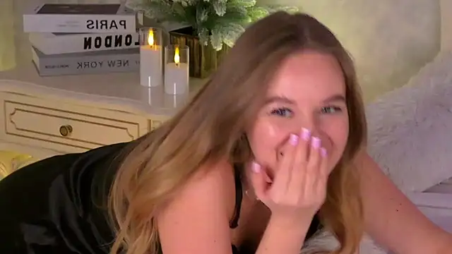 BeatriceEsmont's cam snapshot