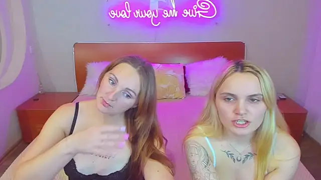MagicEyess live sex cam