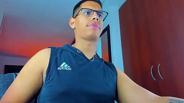 _John_Boy_'s cam snapshot