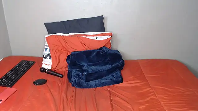 Lunalee live sex cam