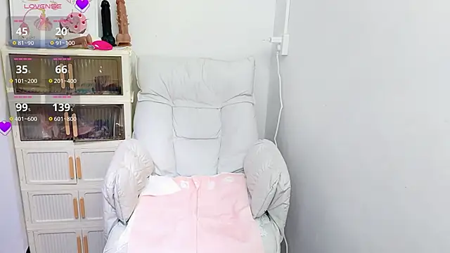 9aunatiis live sex cam