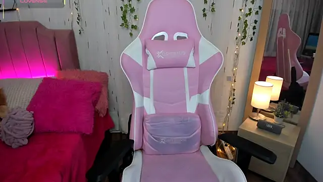 Aurora_duval's cam snapshot