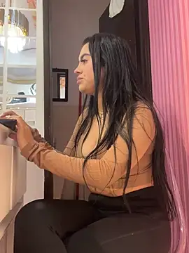 Victoria_adaams's web cam