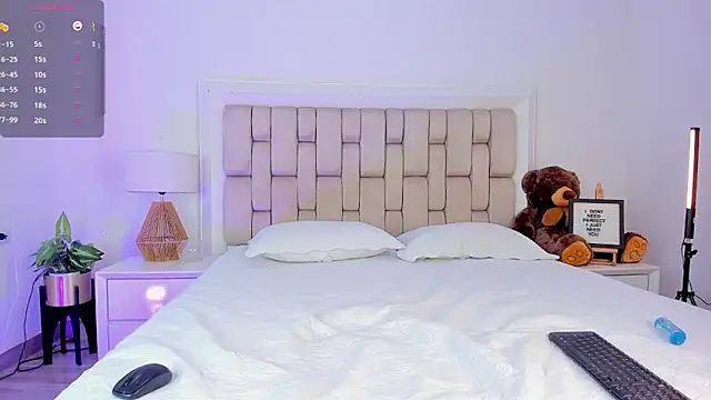 Maxi_little live sex cam