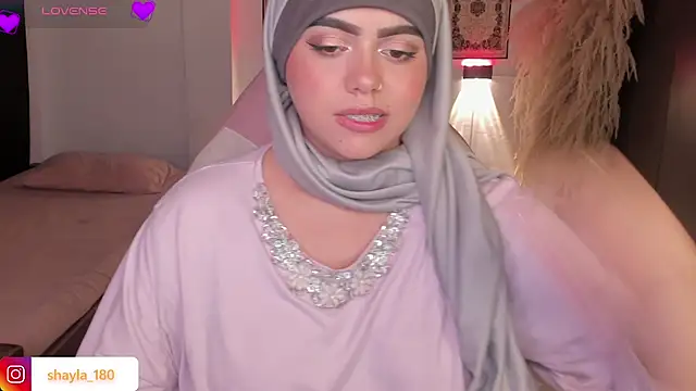 shayla_18 live sex cam