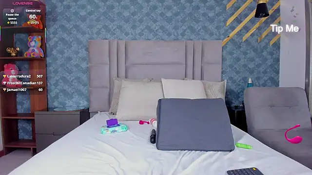 NiiaMoore's cam snapshot