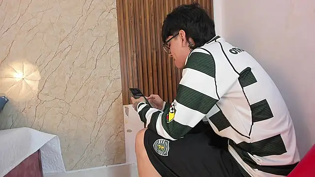 king_lovely_hornyy live sex cam