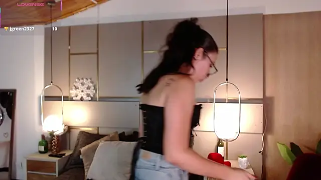 Lina_Montclair live sex cam