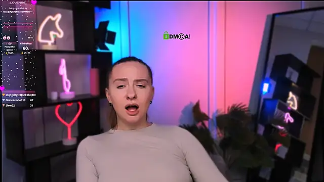 mila_glow1's cam snapshot