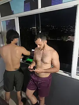 TeddyBear_07's cam snapshot