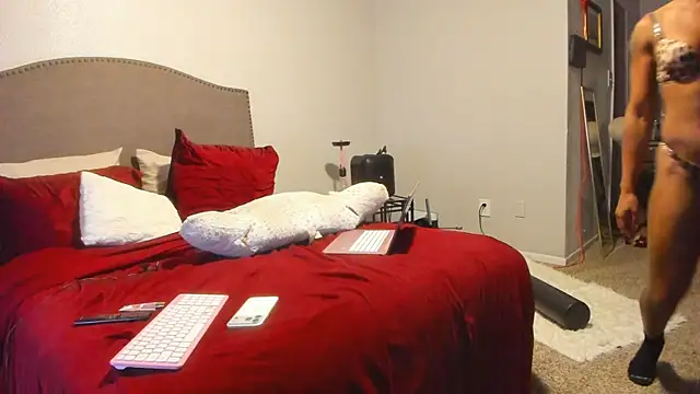 yiauana's cam snapshot