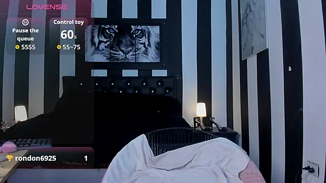 devorapollasmilf4u's cam snapshot