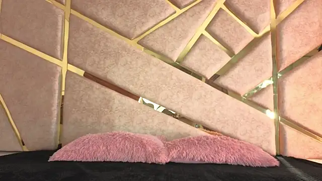 Zafiro_claire's cam snapshot