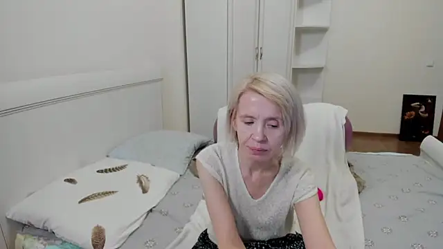 aminalive's cam snapshot