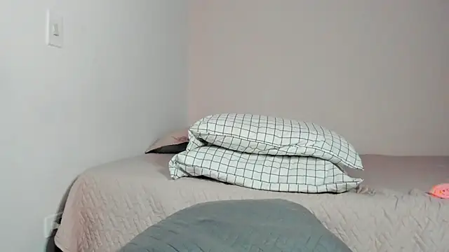 nina_pons's cam snapshot