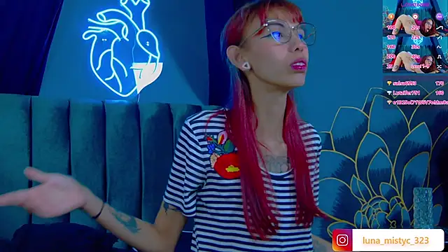 Lunamistyc's cam snapshot