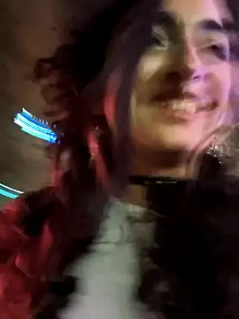 Lila_Desiree live sex cam