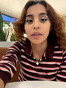 Katee_Jones's cam snapshot