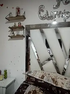 LaurenWelly_ live sex cam