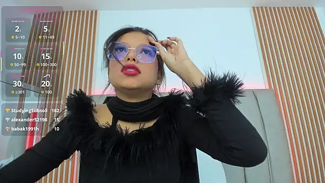 naishaa_'s cam snapshot