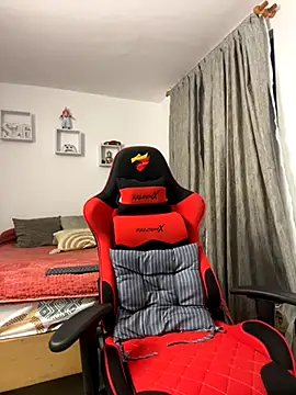 Ezzio_Scolaro's cam snapshot