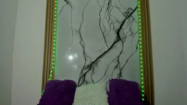 scarlet_0limit_'s cam snapshot