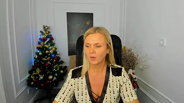 AgathaKlouin's cam snapshot