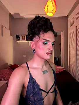 Crystal_________ live sex cam