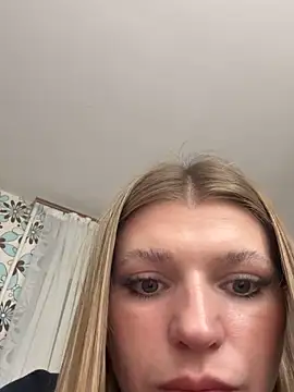 adel_secret's cam snapshot