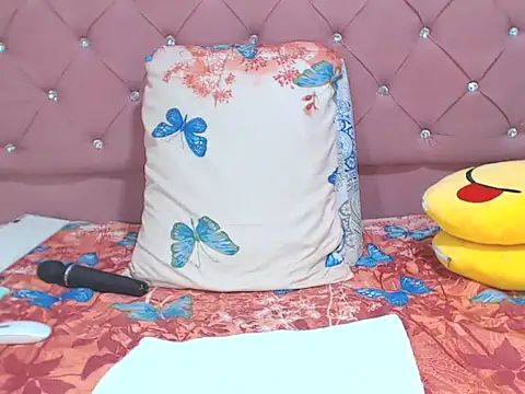 sharonbrown28's cam snapshot