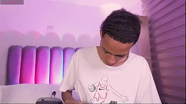 candyandmarilyn's cam snapshot